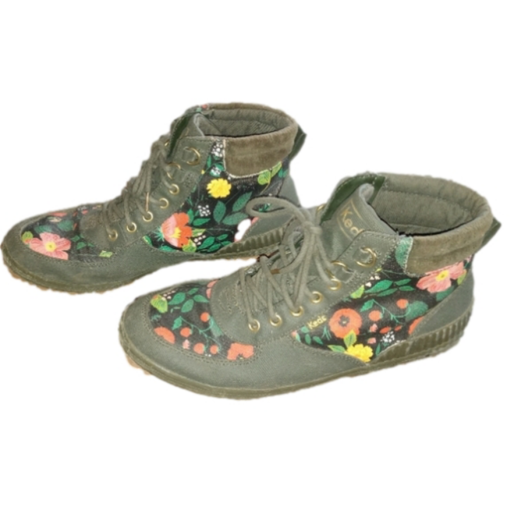 Keds Women's Sz 8 Adorable Floral Pattern Boots! - Picture 2 of 7